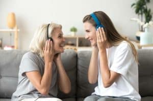 How Often Should You Visit a Loved One in Memory Care Supporting